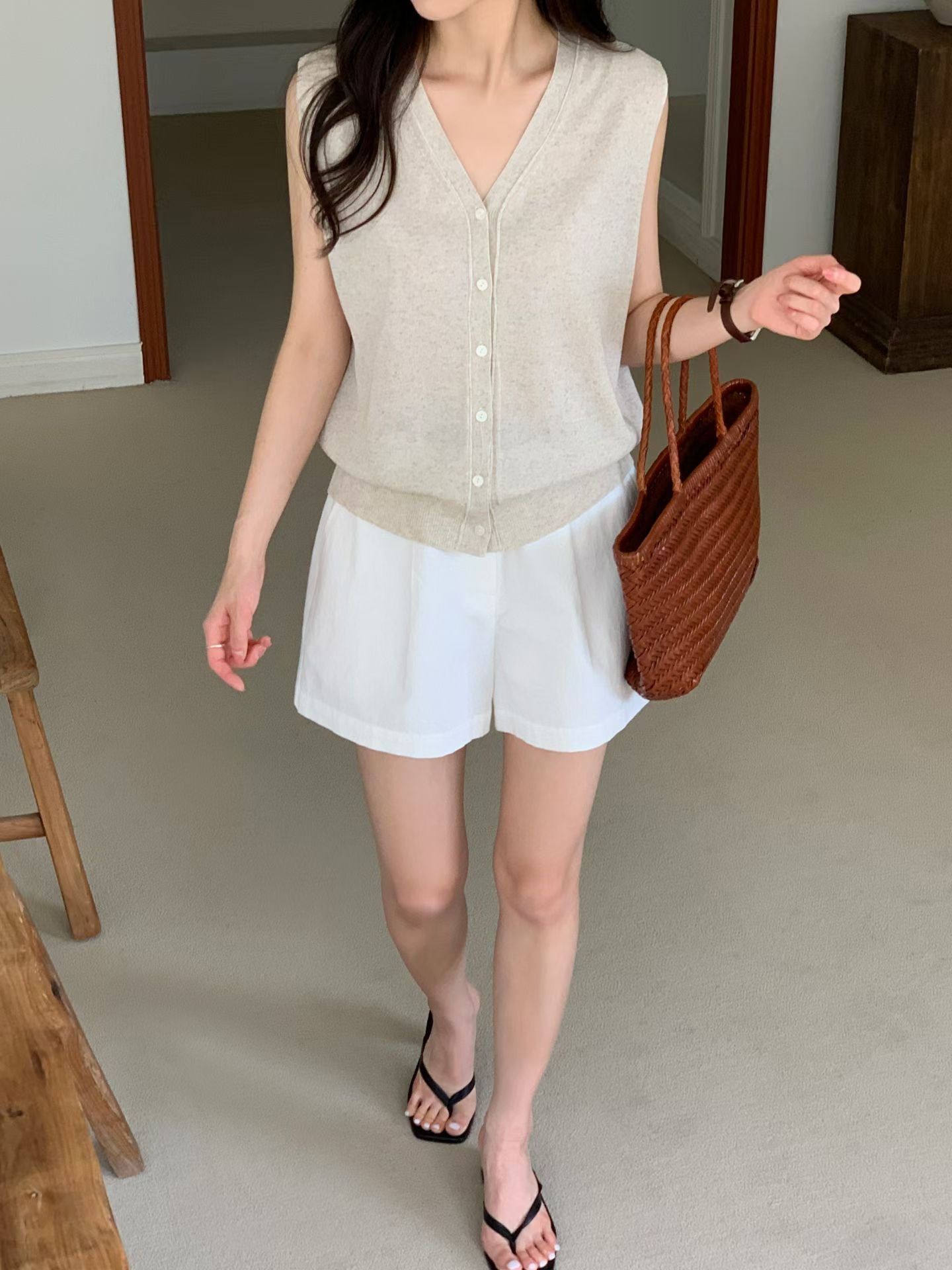 Button Knit Vest (18-20Jun 超抵價$248, 之後批發價$268)