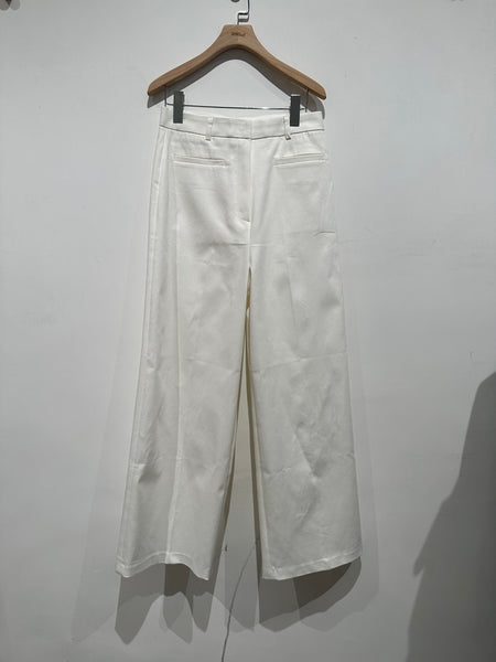 Daily Straight White Pants