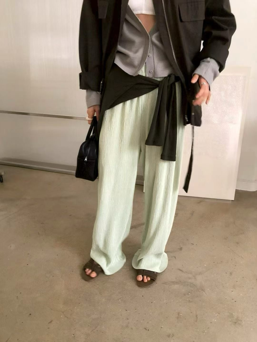 Season Must Buy Ribbed Cooling Pants (30Apr-2May $428, 之後批發價$468）