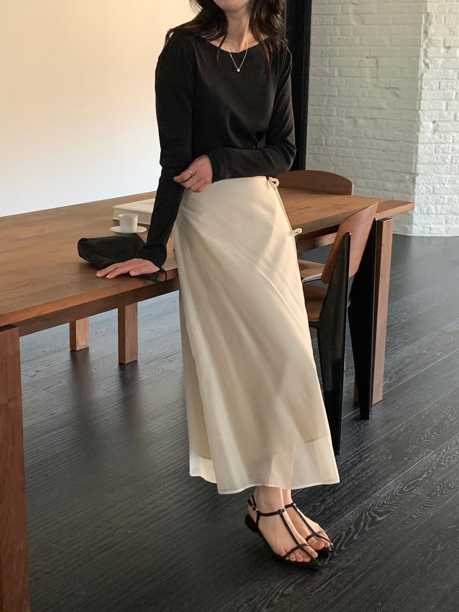 Side Tide Skirt