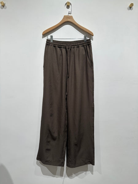 Daily pants (hacker)