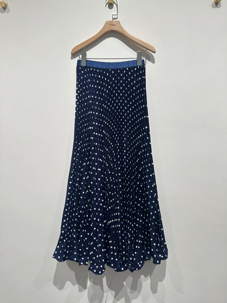 Dotted Pleated Skirt  (2-5Jul 超抵價$298, 之後批發價$398)
