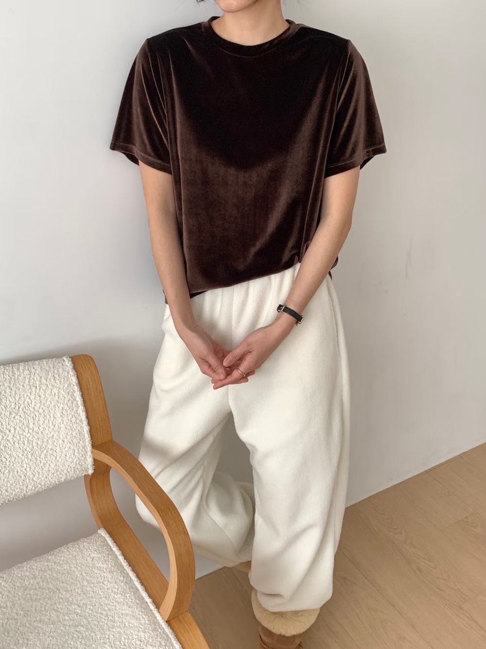Classy Velvet Tee (加購$198)