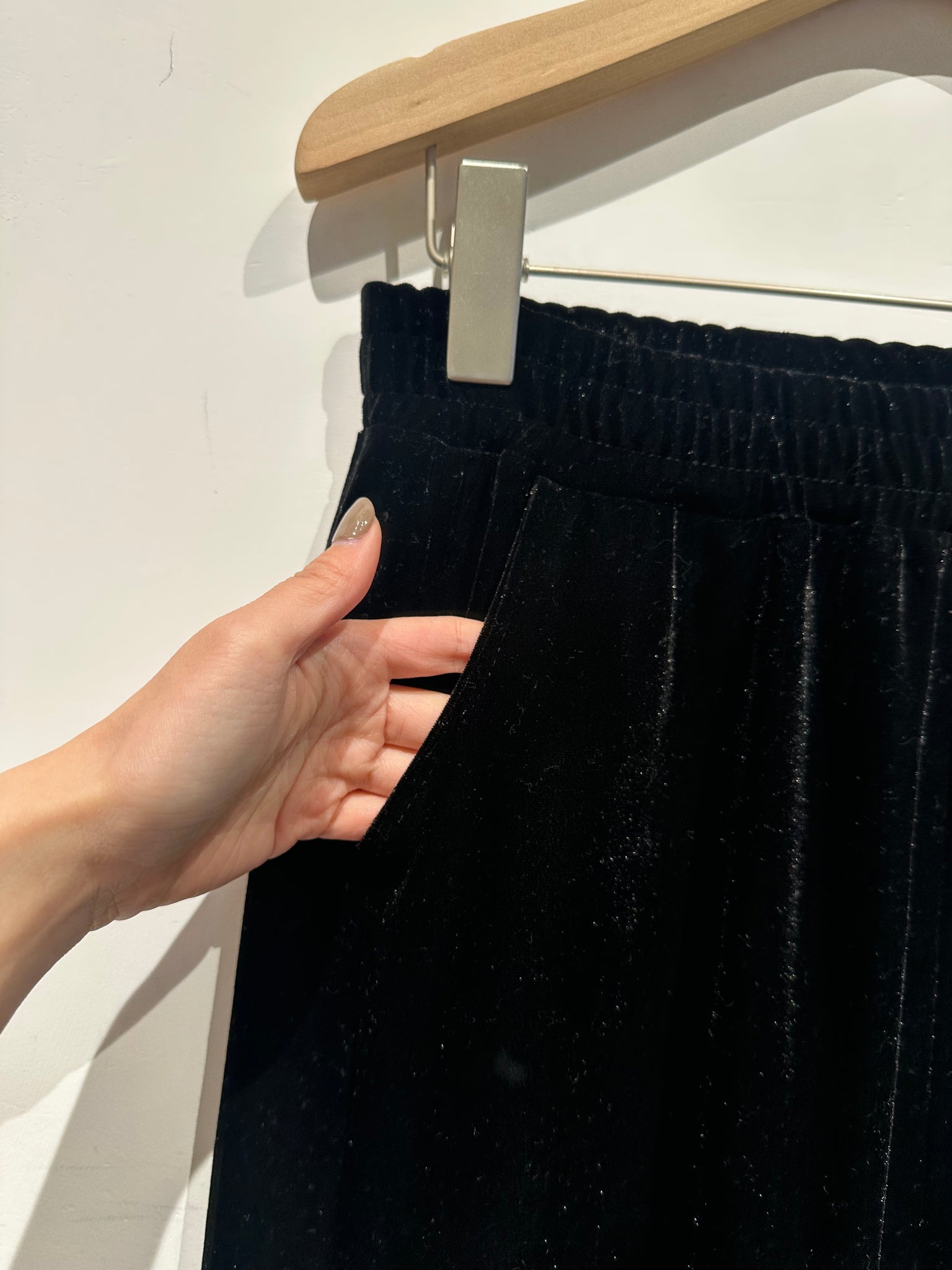 Pocket Velvet Pants (15-18Jan $298, 之後批發價$368）