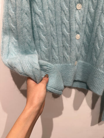 Fluffy Spring Cable Knit Cardigan (15-18Jan $398, 之後批發價$468）