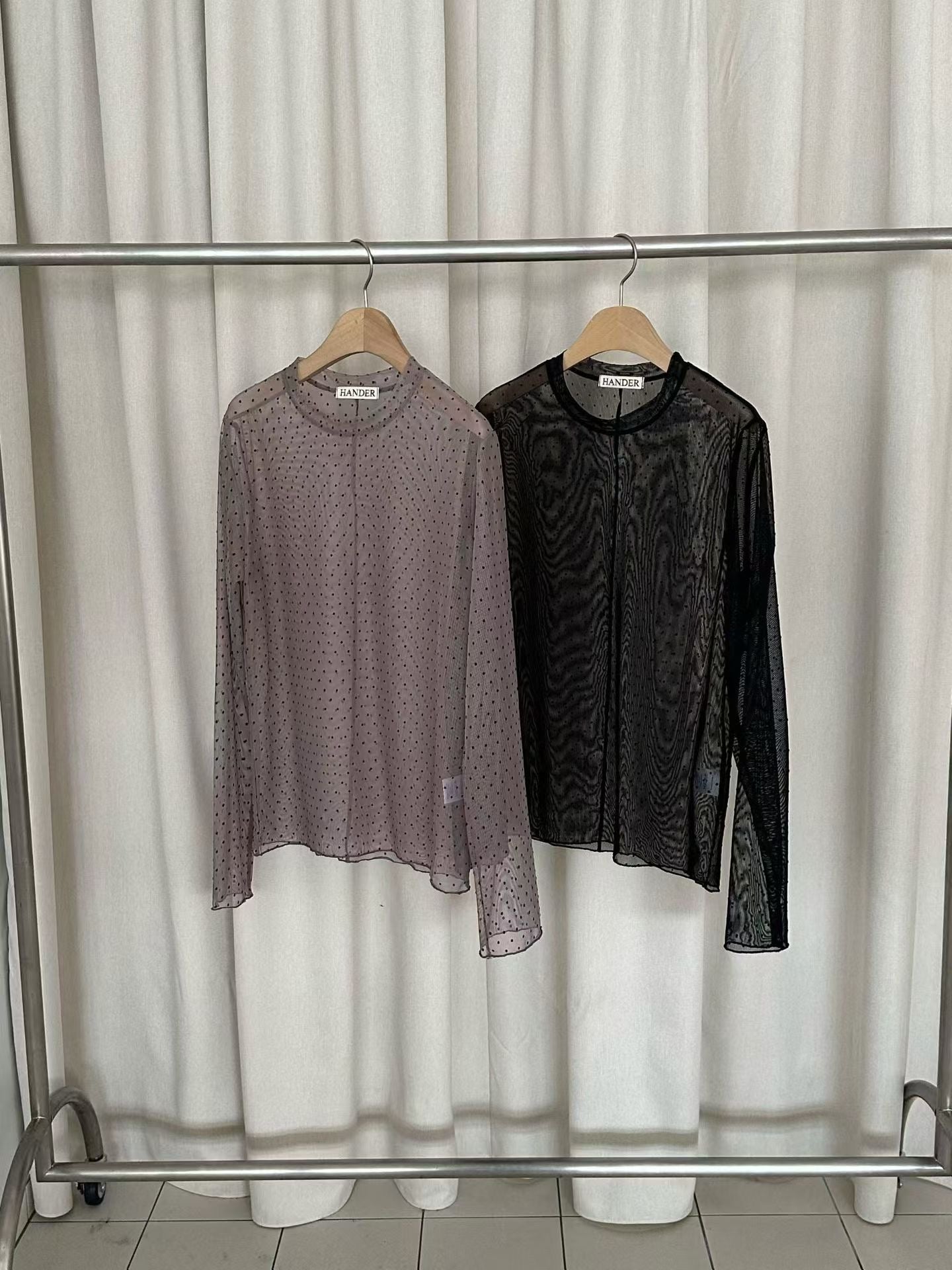 Dot See Through Sheer Top (11-13Dec $268, 之後批發價$298）