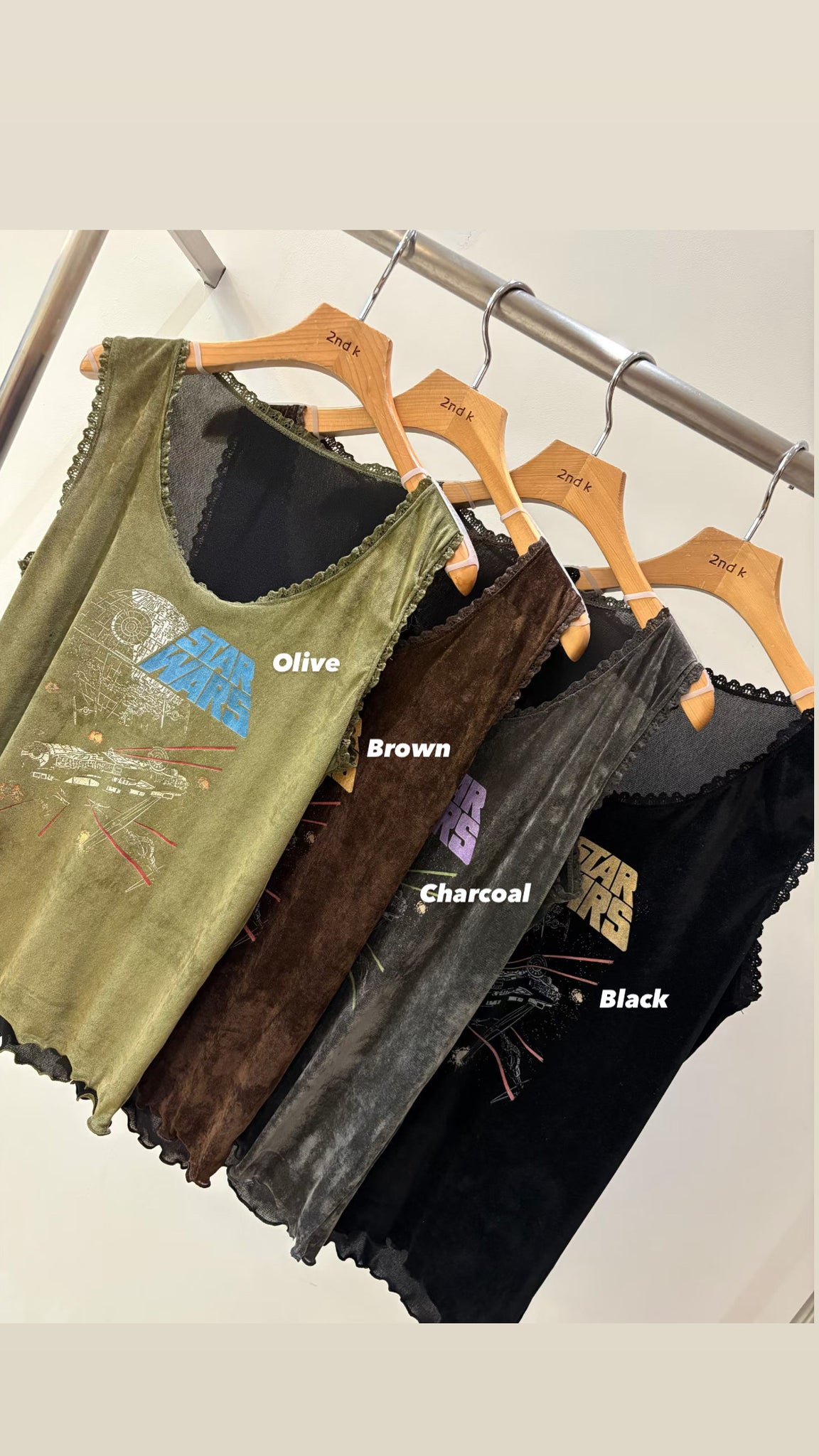 Velvet Star War Lace Vest (10-12Sep超抵價$398, 之後批發價$428)