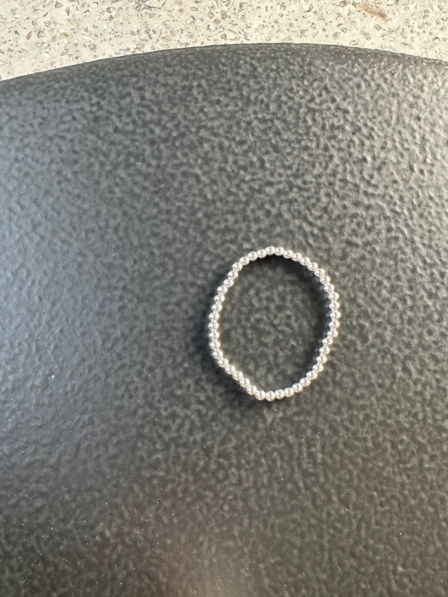 B6 (4m Beads)