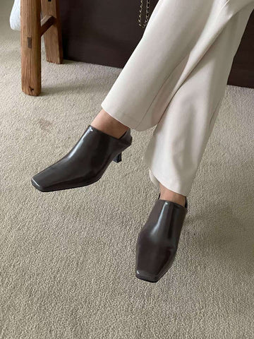 2 Ways Flat Head Shoes (15-18Oct $398, 之後批發價$448）