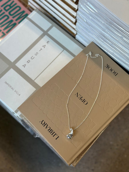 925 Silver Long Necklace with Bold Pendant  (5-8Nov $468, 之後批發價$598）