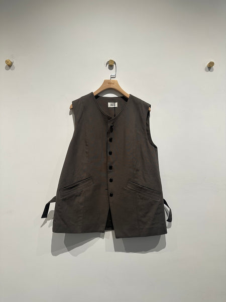 Relaxing Cut Cotton Gilet (5-6Jun 超抵價$698, 之後批發價$768)