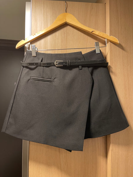 WS2023OCT105 (Black)