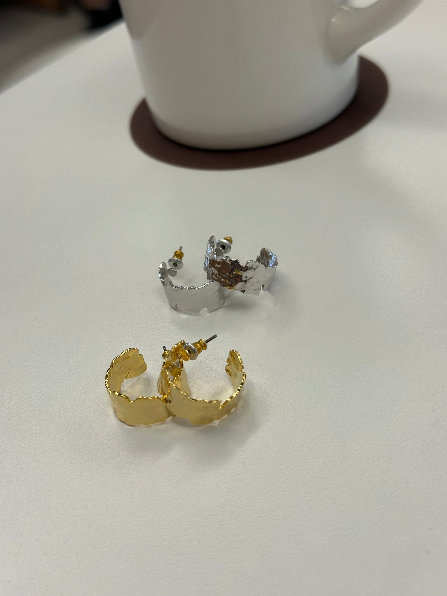 E2(only ear pin is 925 silver)