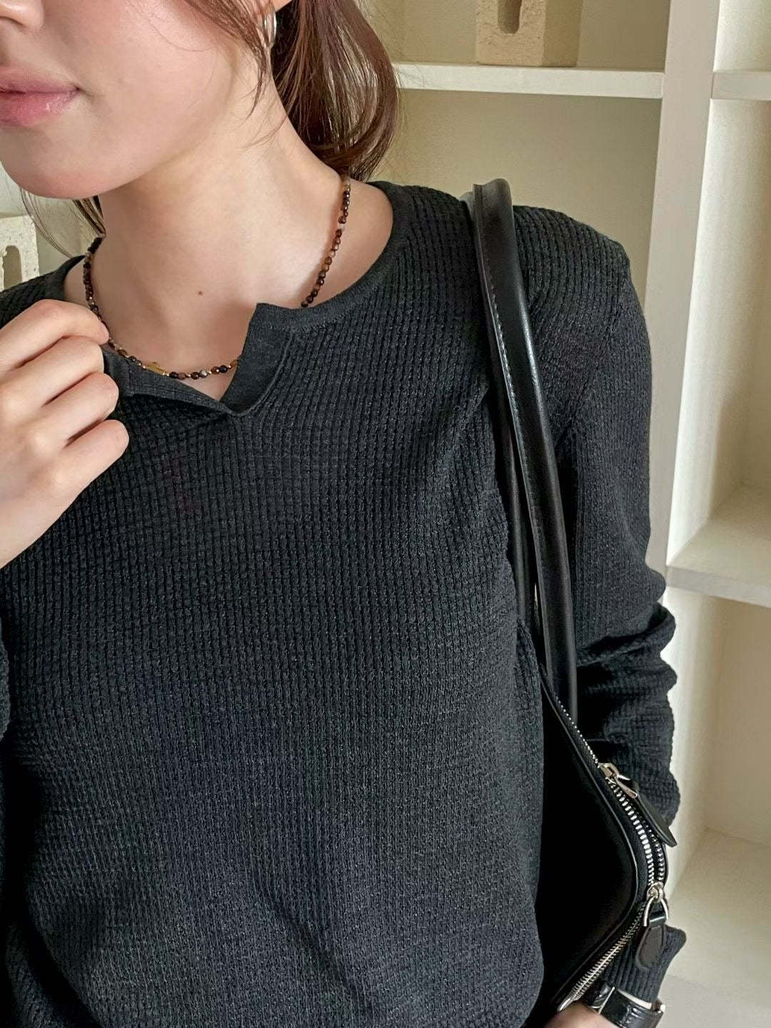 Waffle Open Collar Knit Top (10-12Sep超抵價$298, 之後批發價$328)
