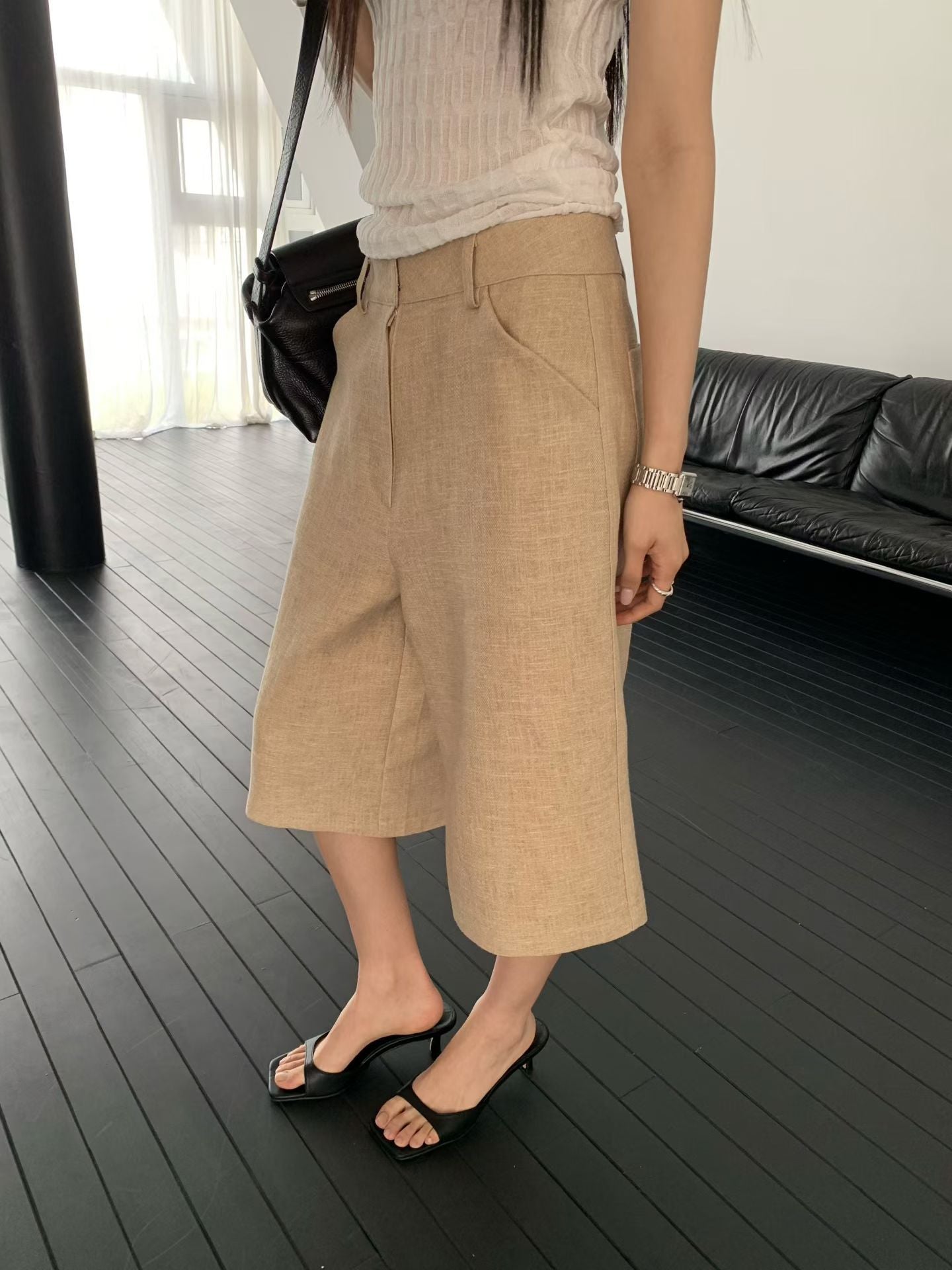 Nice Cutting Bermuda Shorts (5-6Jun 超抵價$468, 之後批發價$498)