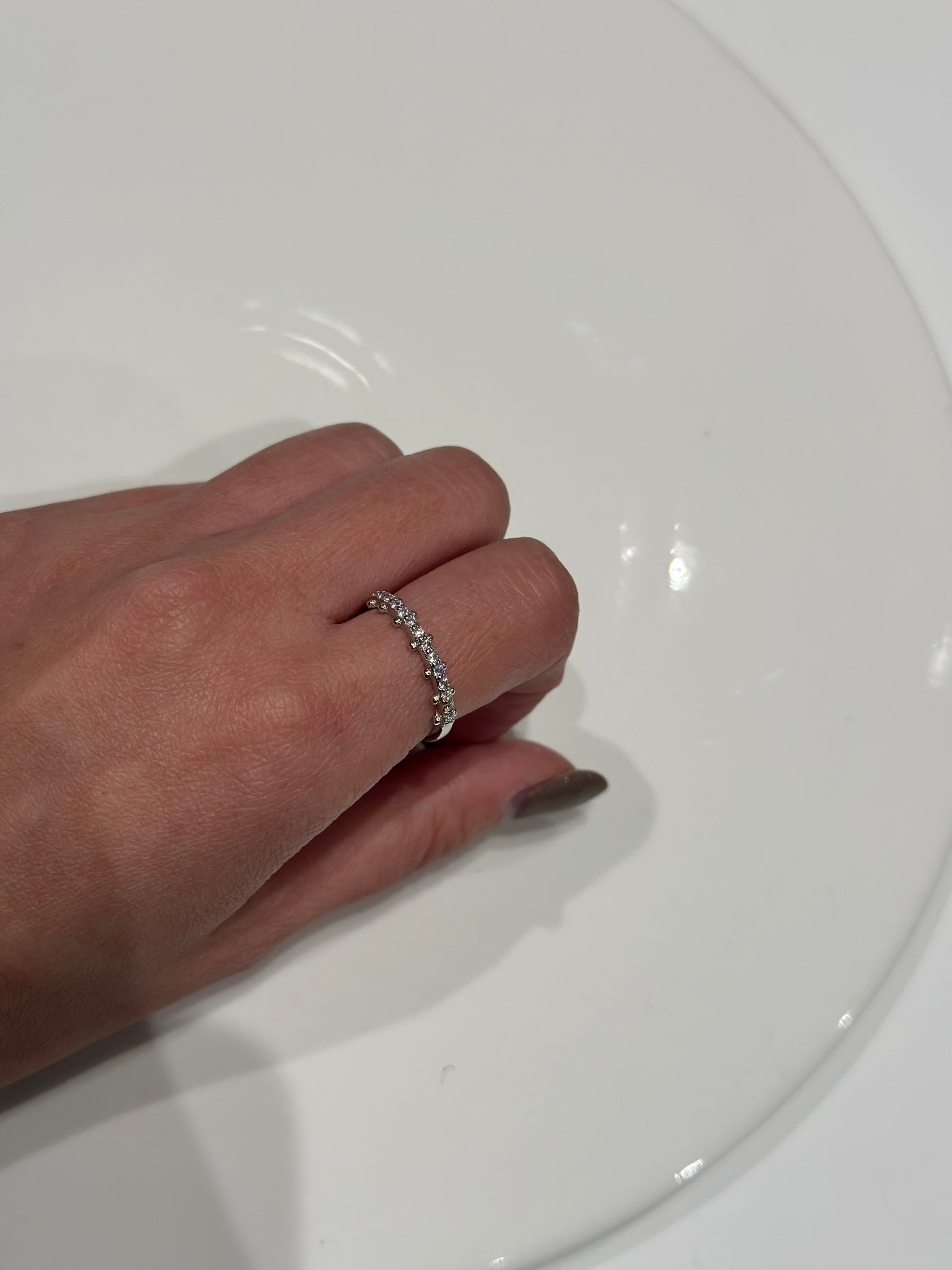 925 Silver Dot Trim Ring (22-24Jan $228, 之後批發價$268）