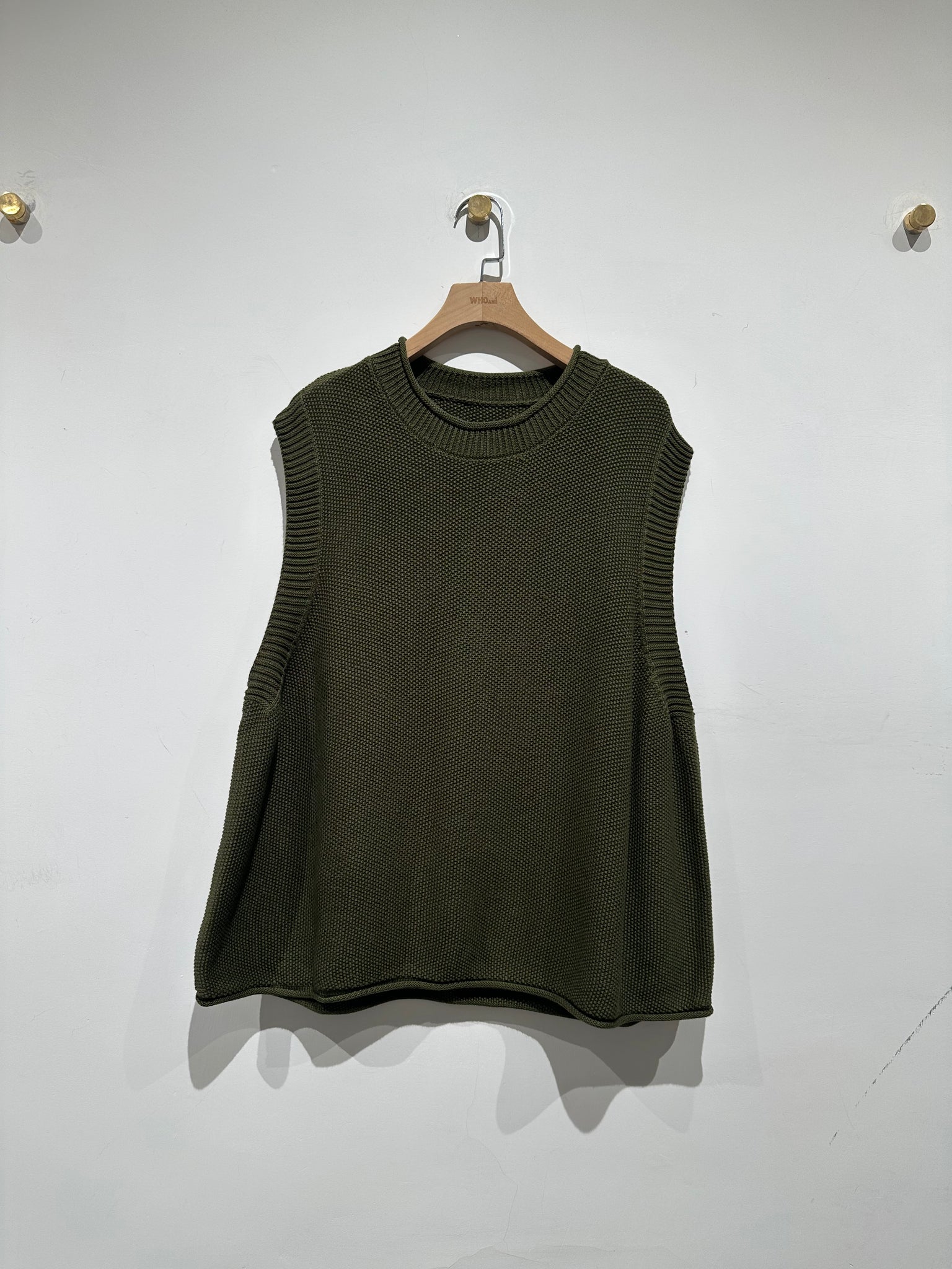 Thick Collar Oversize Knit Vest