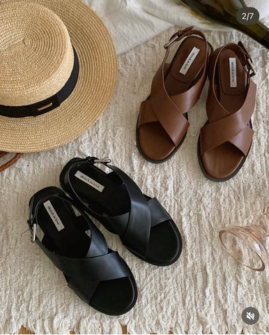 Genuine Leather Classy Cross Sandal (28-30May 超抵價 $528, 批發價$568)