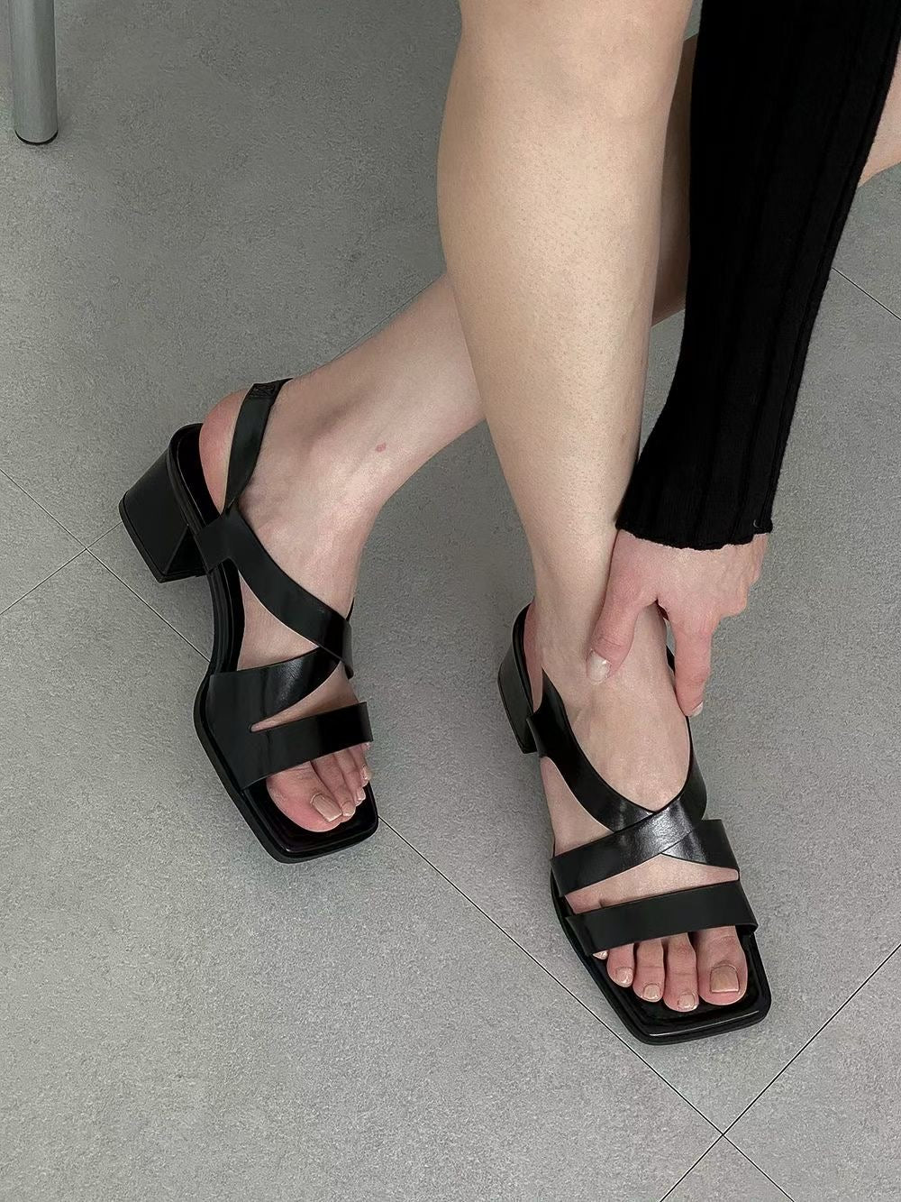 Cross Heels Sandal (限時超抵快閃價$398至今晚23:59, 18-20Jun 超抵價$428, 之後批發價$468)