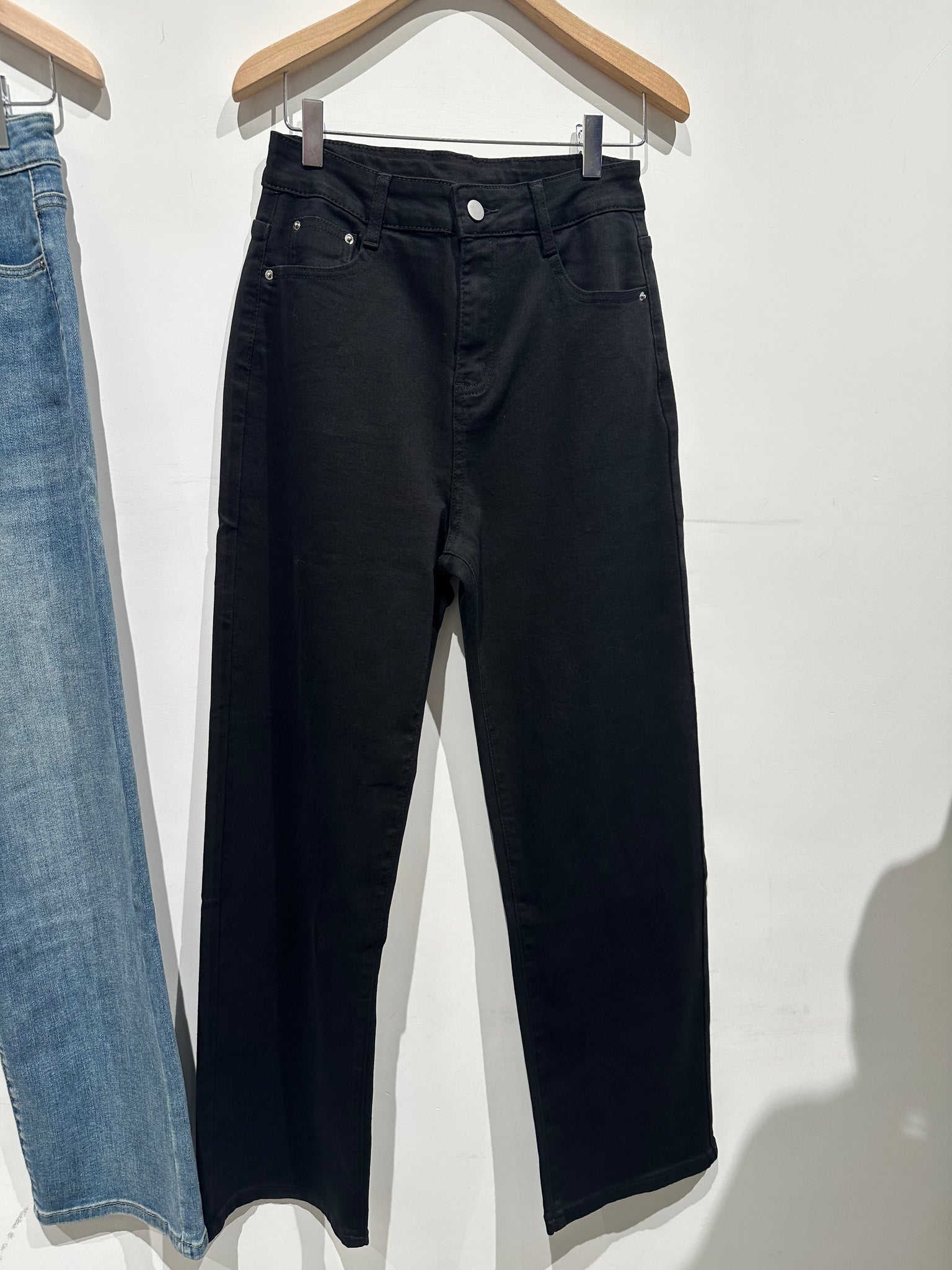 Daily Straight Cut Jeans