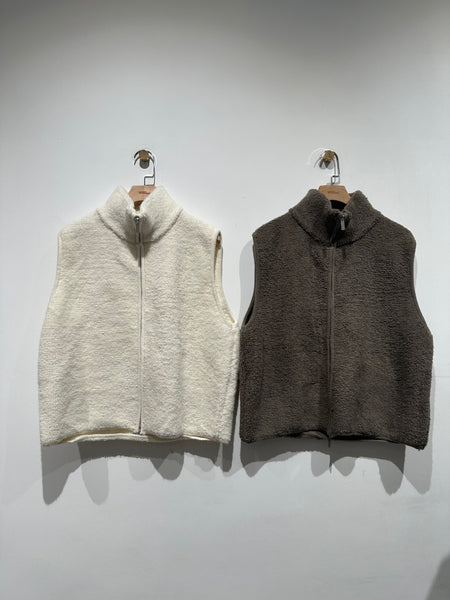 Knit Zip Up Vest (15-18Jan $298, 之後批發價$398）