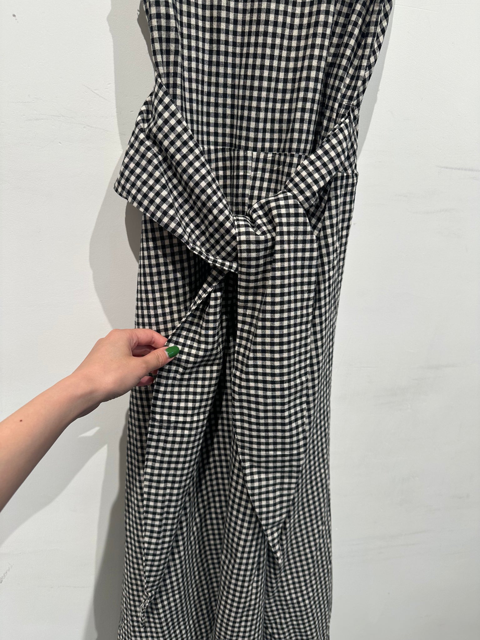 Slim Cut Tie Checker Dress  (16-18Apr $398, 之後批發價$468）