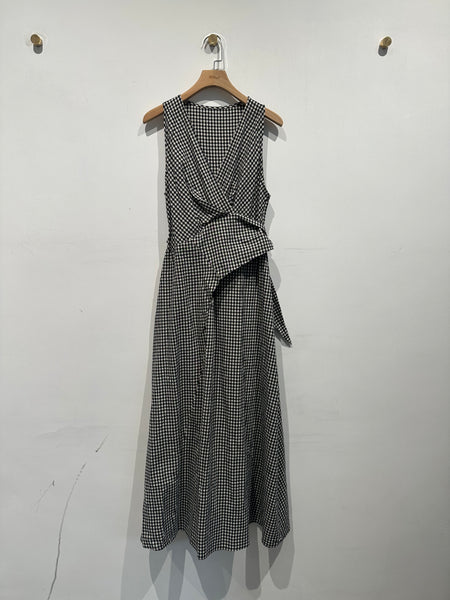 Slim Cut Tie Checker Dress  (16-18Apr $398, 之後批發價$468）