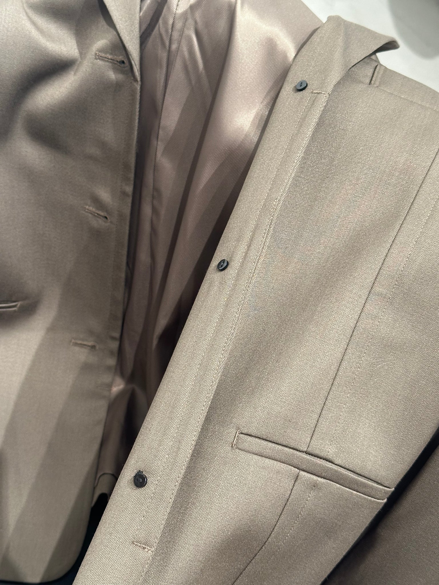 Premium Side Slit Blazer (2-4Sep 超抵價$598, 之後批發價$898)
