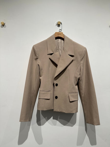 Cropped Back Fold Blazer (29-31Oct超抵價$598, 之後批發價$698)