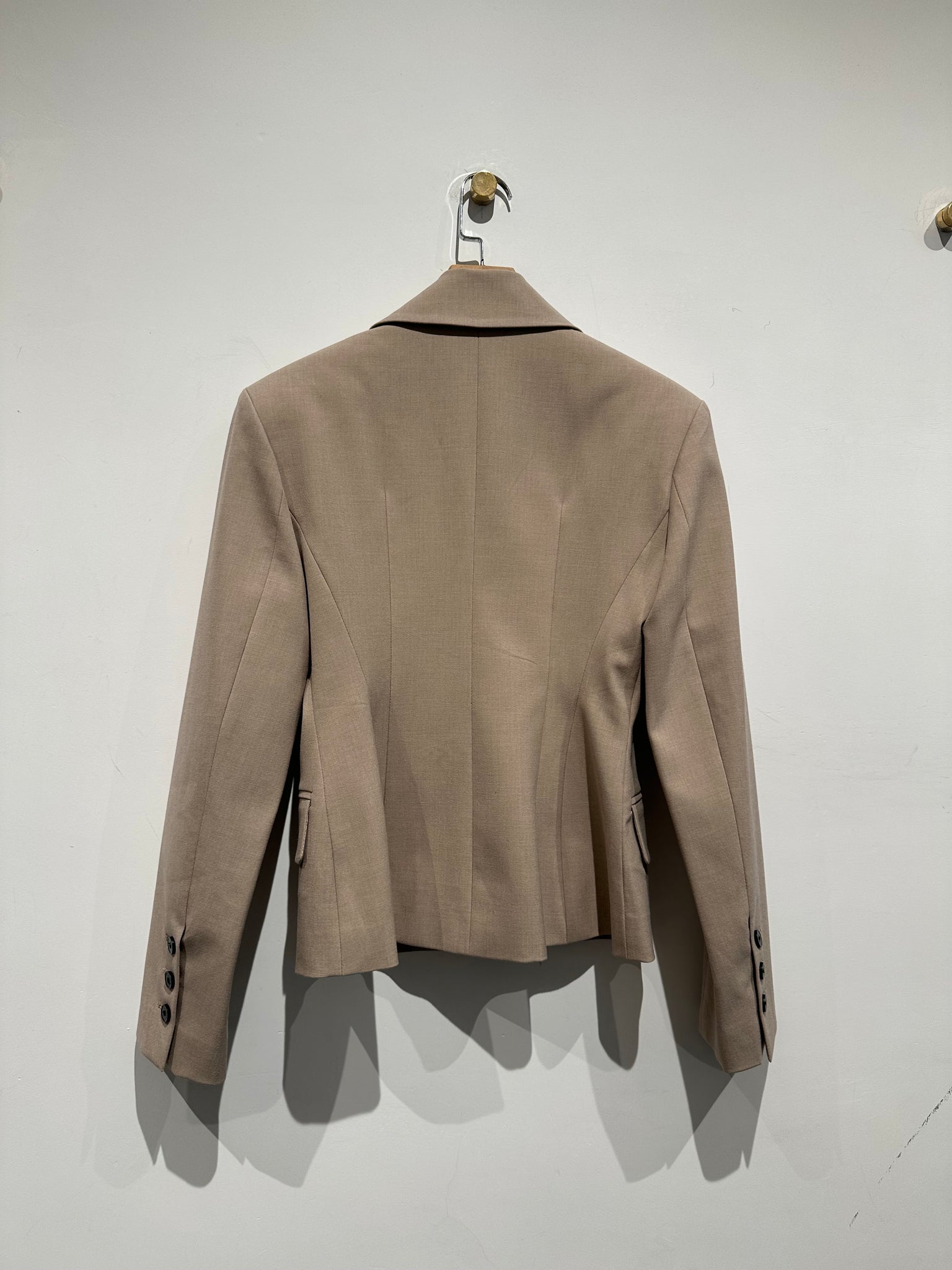Cropped Back Fold Blazer (29-31Oct超抵價$598, 之後批發價$698)