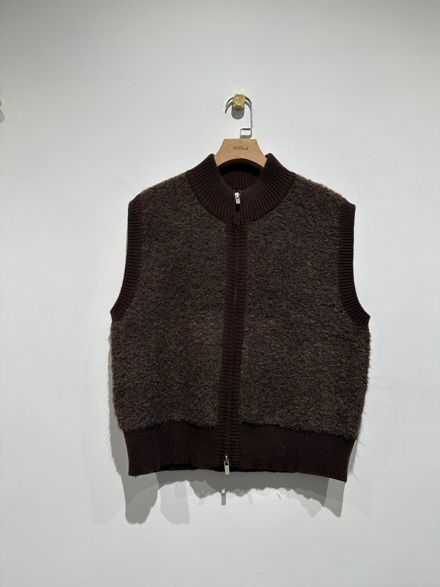 Sheering Zip-Up Vest  (限時最抵價$368至今晩23:59, 30-31Oct超抵價$398, 之後批發價$468)