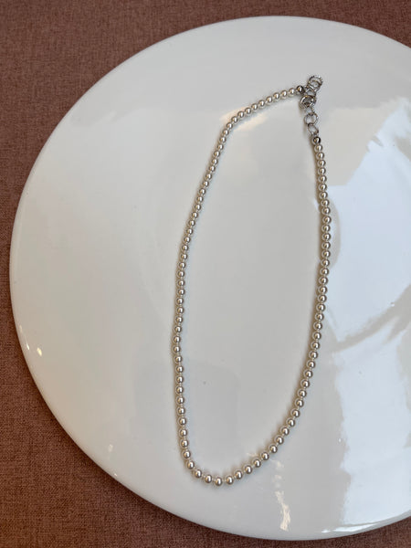 WS2023MAY060 (4M Swarovski Faux Pearl Necklace)