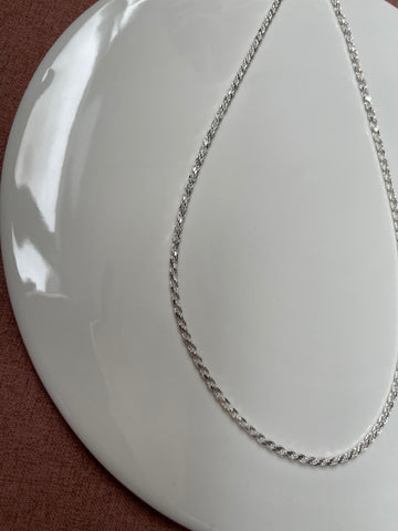 925 Silver Modern Twist Necklace