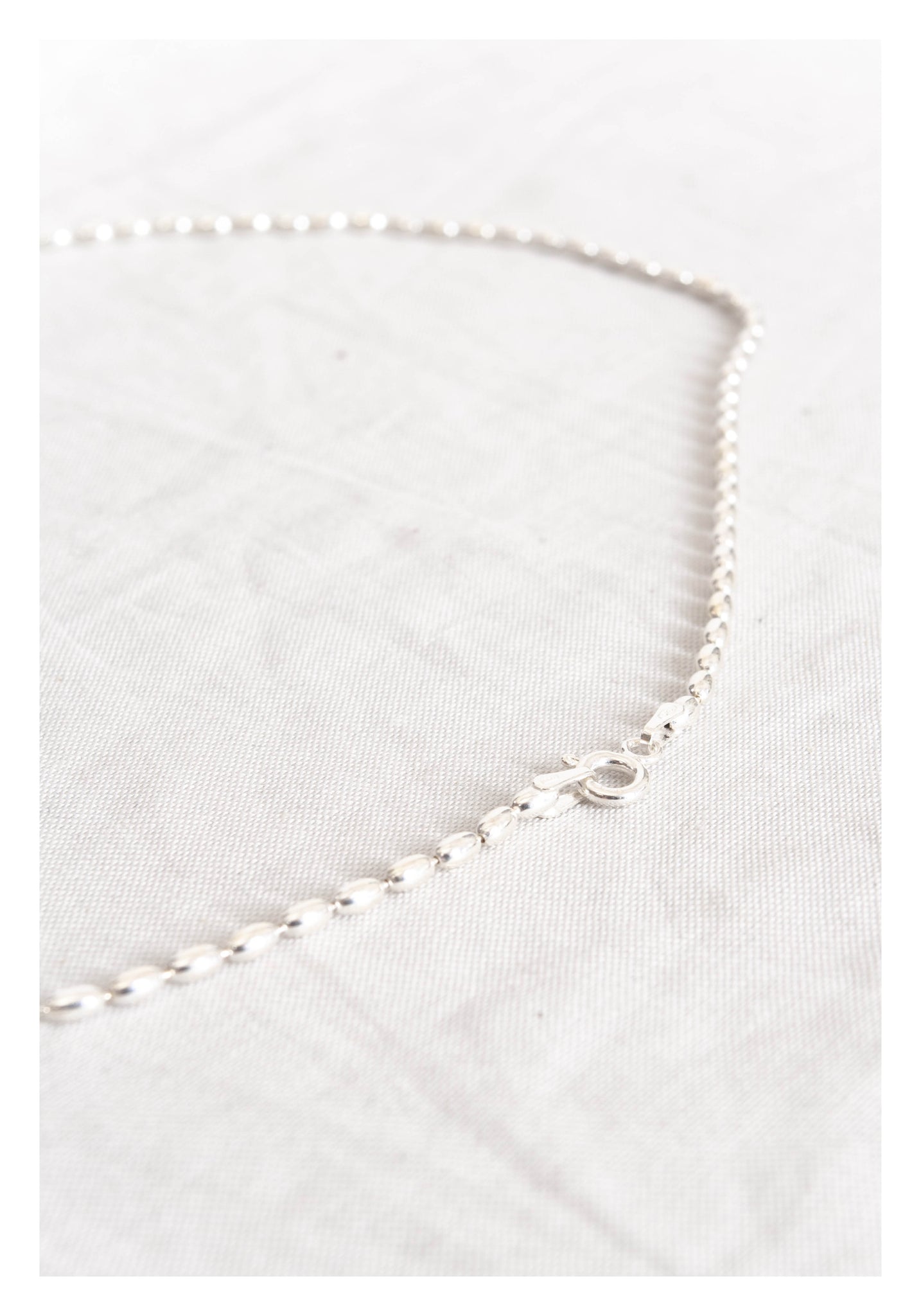 925 Silver Classic Oval Dot Necklace - whoami