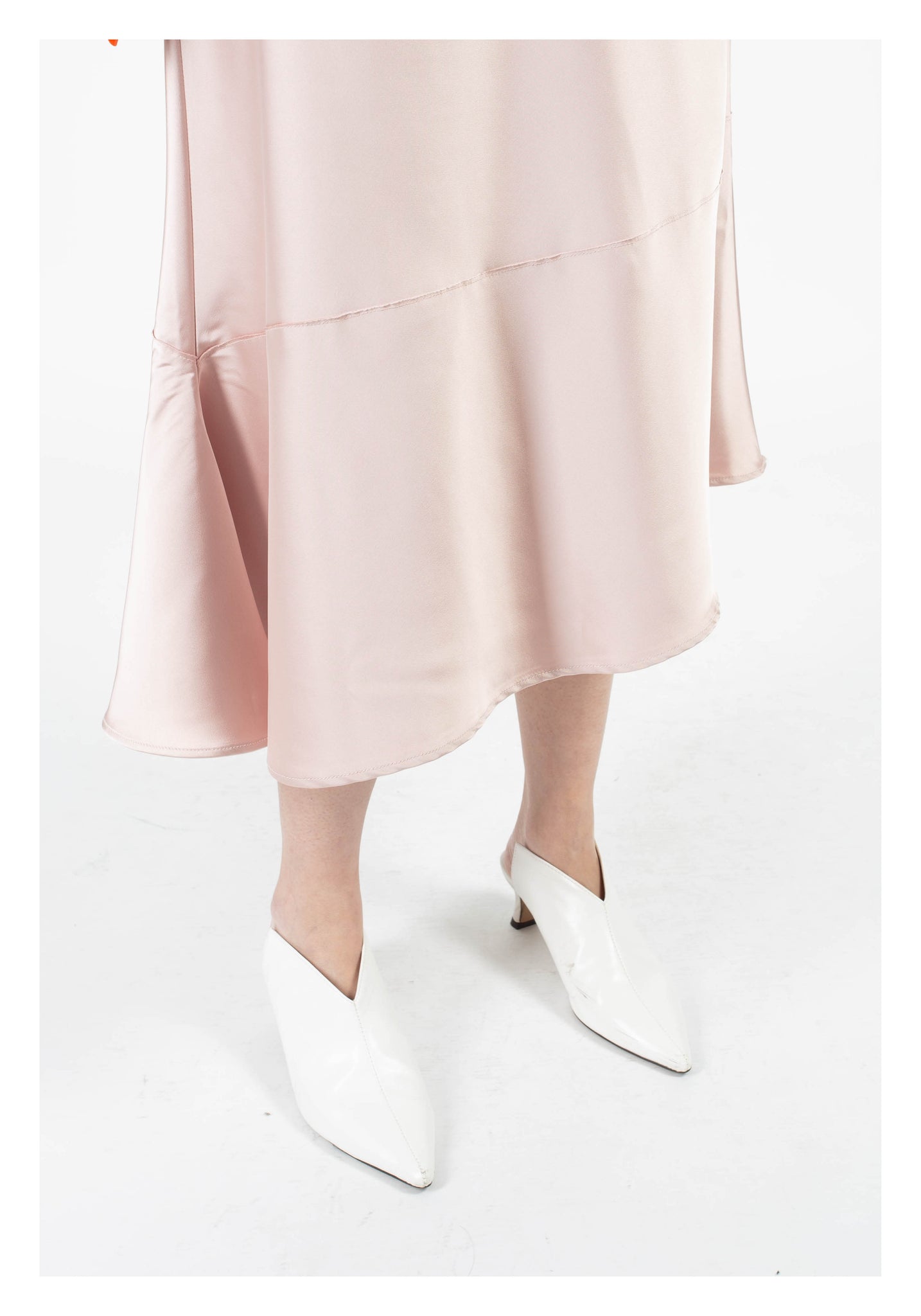 Asymmetric Flare Satin Skirt Dirty Pink