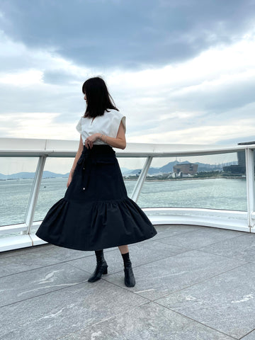 Restructured Waistline Skirt Black