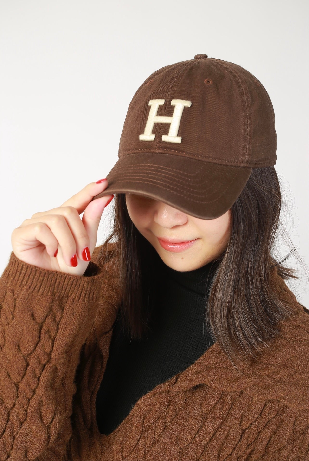 Washed Embroidered H Cap Brown