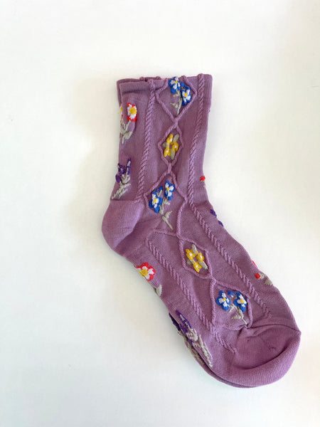Embossed Variety Flower Socks Purple