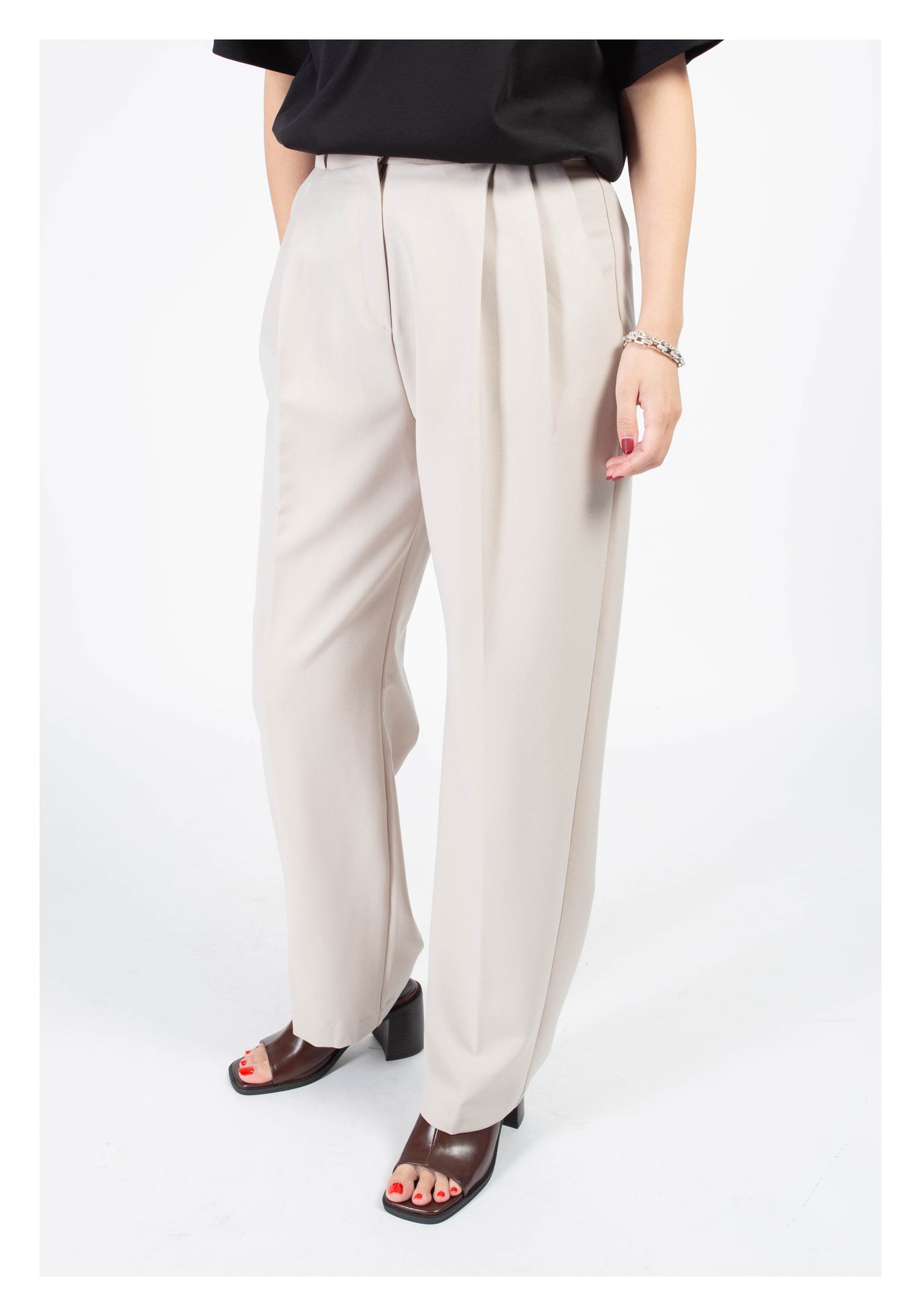 Essential Drape Tailor Pants Beige