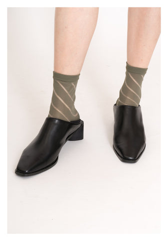 Oblique Sheer Socks Military Green - whoami