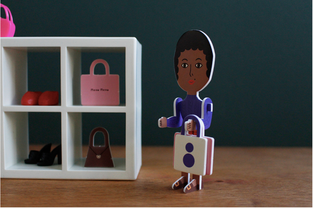 Paper Toy Phoebe Likes Shopping - whoami