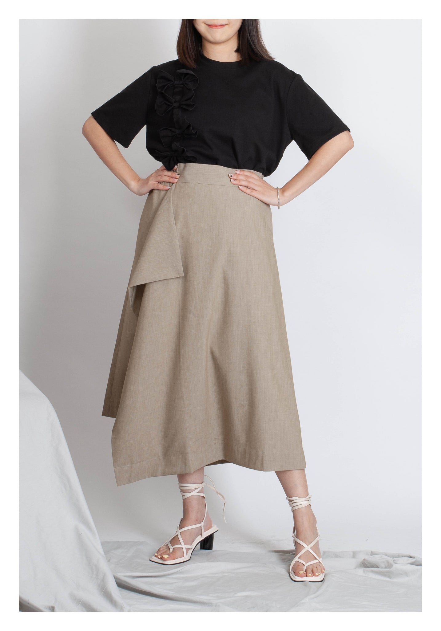 Side Folding Skirt Beige - whoami