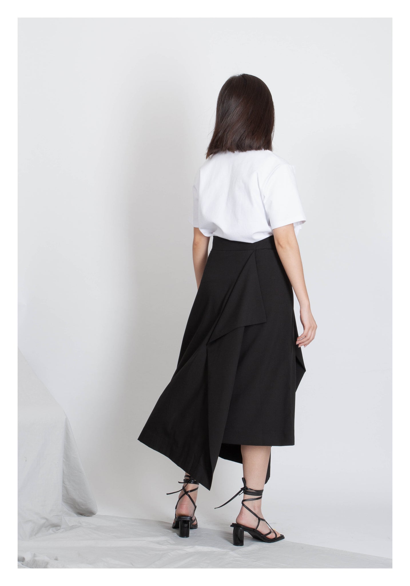 Side Folding Skirt Black - whoami