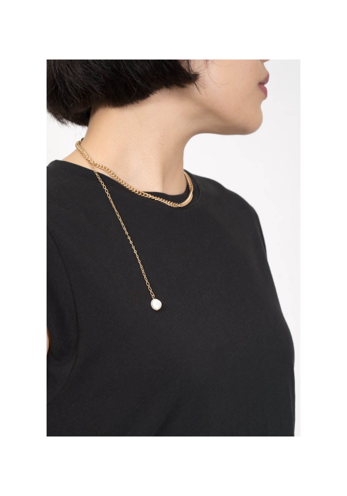 Matt Single Long Dripping Pearl Necklace Gold - whoami