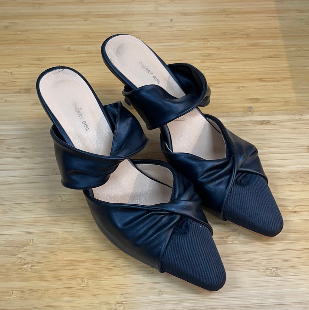 Sample Double Twist Pointed Mules Black