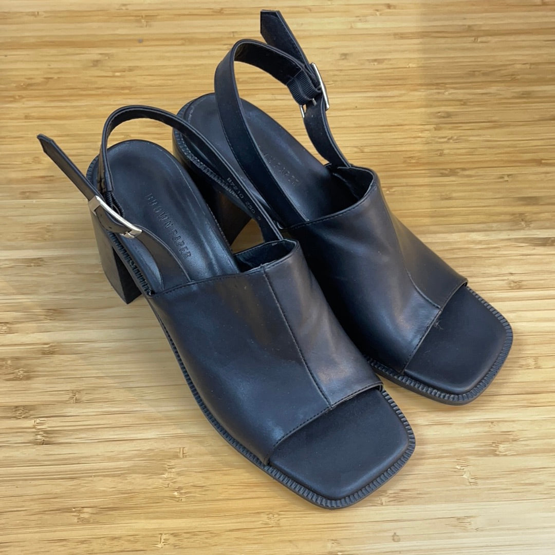 Sample Open Toe Heel Sandals Black